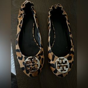 Tory Burch REVA Leopard ballet flats, calf hair, animal print, size 8.
